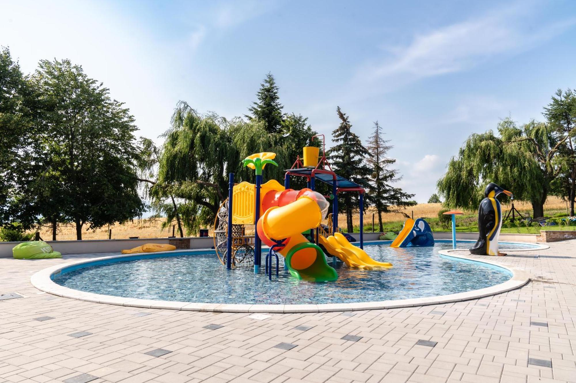 Chaty Aqua Maria Velaty Dış mekan fotoğraf